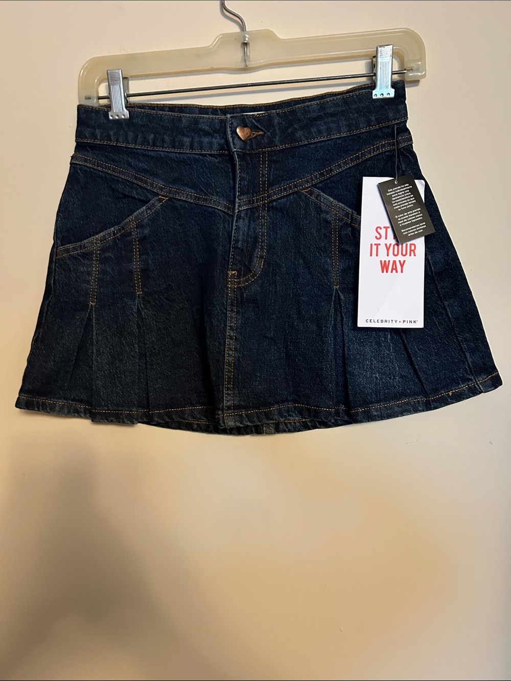Celebrity Pink pleated blue western denim skirt pockets all around size XS  NWT